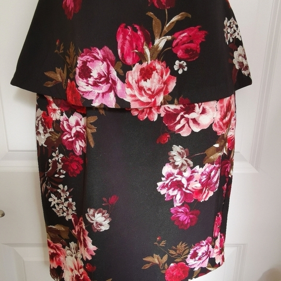 RICKI'S Floral Dress cap sleeve peplum waist size small - Picture 4 of 12